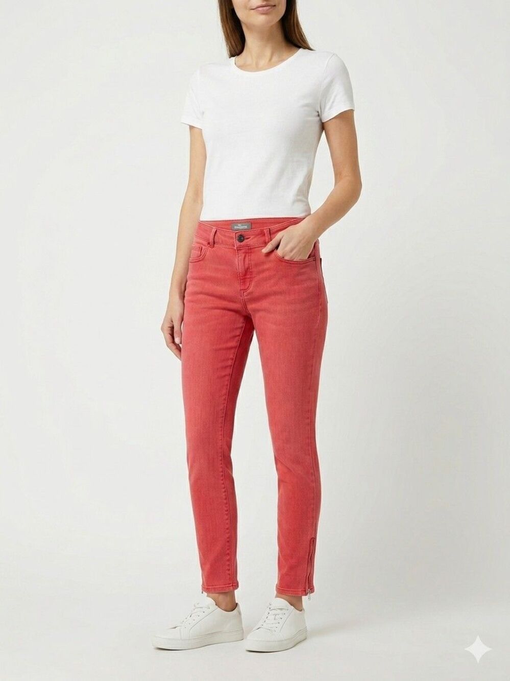 So Slimming by Chico's Women's Washed Red Ankle Zip Jeans Size 0.5 US Size 6 - Picture 15 of 15